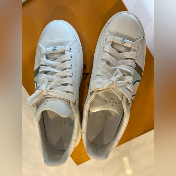 Louis Vuitton time out sneakers 38 - Picture 9 of 10